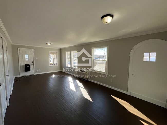 202 E 13th St in Anderson, IN - Foto de edificio - Building Photo