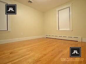 48 Gerrish St in Boston, MA - Building Photo - Building Photo