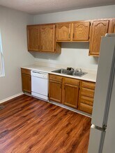 222 New Stock Rd, Unit B in Asheville, NC - Building Photo - Building Photo