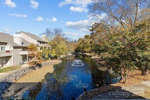 2505 Stockbridge Dr, Unit B in Charlotte, NC - Building Photo