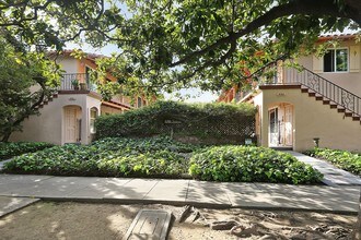 Andalusia at Chestnut in San Carlos, CA - Building Photo - Building Photo