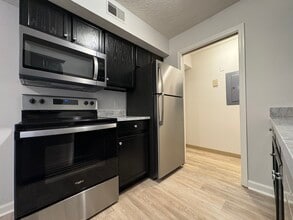 226 Yager Ave in La Grange, KY - Building Photo - Building Photo