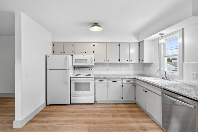 135 16th Ave NE, Unit 3 in Minneapolis, MN - Building Photo - Building Photo