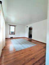 211 Wyoming Ave in Paw Paw, IL - Building Photo - Building Photo