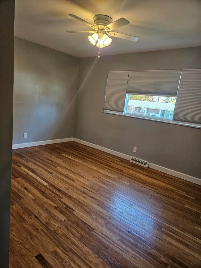 4563 Tauneybrook Dr in St. Louis, MO - Building Photo - Building Photo