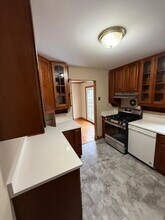 8610 35th Ave in College Park, MD - Building Photo - Building Photo