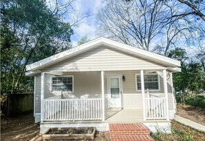 2248 Keith St in Tallahassee, FL - Building Photo