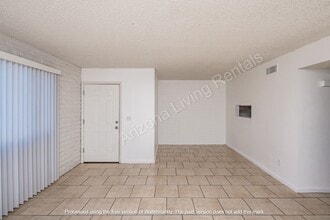 2241 Sandwood Dr in Lake Havasu City, AZ - Building Photo - Building Photo