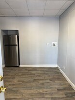 7 Winthrop St in Framingham, MA - Building Photo