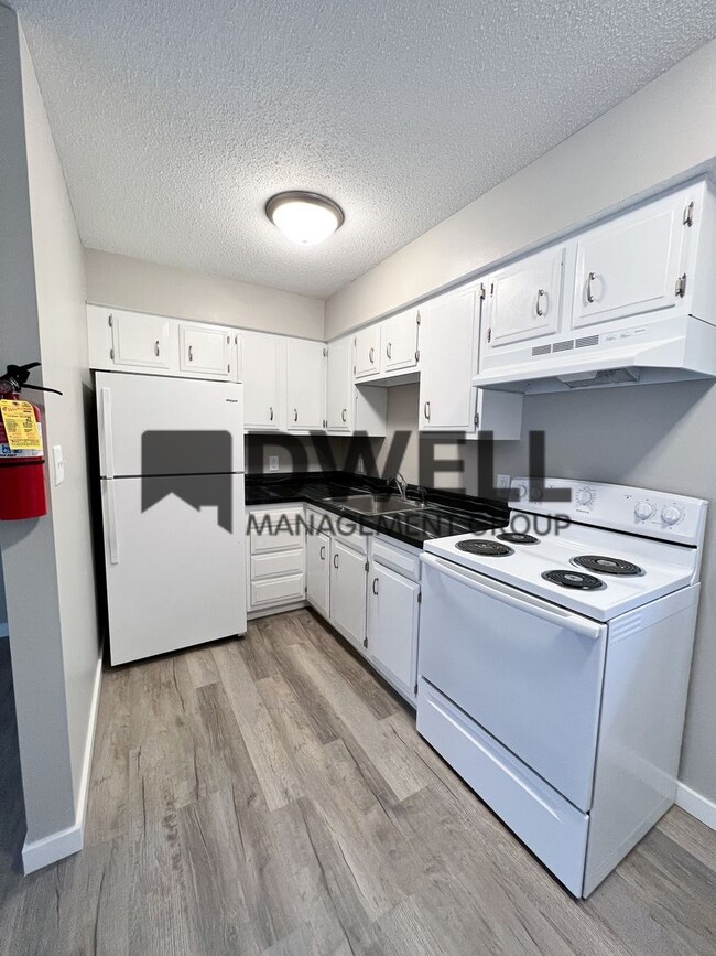 property at 727 6th St