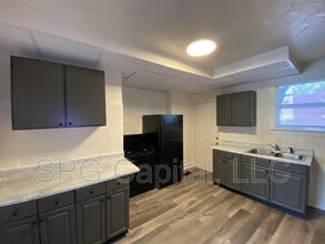 402 E King St in York, PA - Building Photo - Building Photo