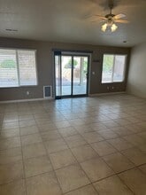 871 Falcon Glenn Dr in Mesquite, NV - Building Photo - Building Photo