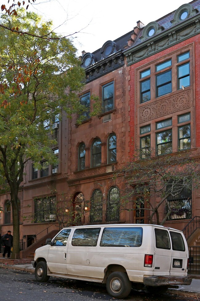 158 W 94th St in New York, NY - Building Photo - Building Photo