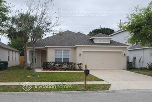 3817 Mt Carmel Ln, Unit 1-508 in Melbourne, FL - Building Photo