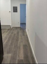 8 Eaton Pl in East Orange, NJ - Building Photo - Building Photo