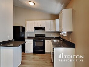 820 Annapolis Dr in Arlington, TX - Building Photo - Building Photo