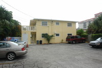 LoMara Apartments in West Palm Beach, FL - Building Photo - Building Photo