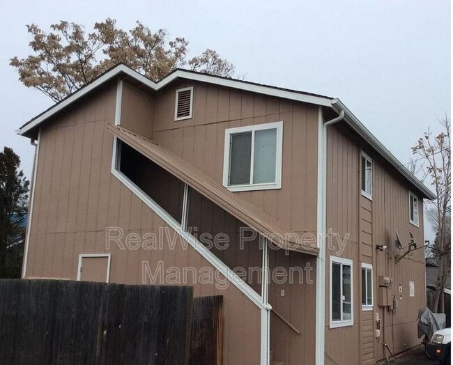 property at 302 Edwards St