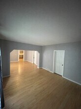 2576 N Pierce St in Milwaukee, WI - Building Photo - Building Photo