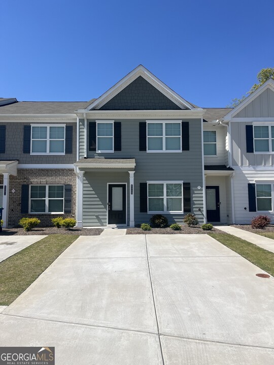 6089 Mallory Ridge in Union City, GA - Foto de edificio