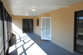 2117 E Parkton Dr in Deltona, FL - Building Photo - Building Photo