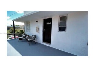 843 NW 3rd St in Miami, FL - Foto de edificio - Building Photo