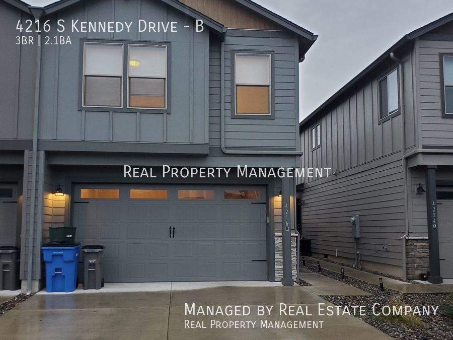 4216 S Kennedy Dr in Ridgefield, WA - Building Photo