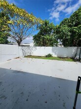 10201 SW 175th St-Unit -2 in Miami, FL - Building Photo - Building Photo
