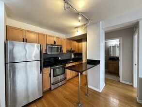 4180 N Marine Dr in Chicago, IL - Building Photo - Building Photo