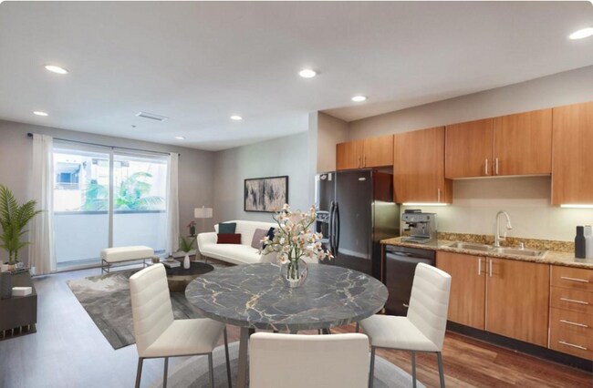 525 11th Ave, Unit 1303 in San Diego, CA - Building Photo - Building Photo