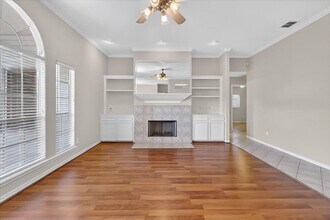 3102 Sonoma Dr in Corpus Christi, TX - Building Photo - Building Photo