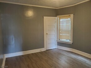 216 Park Ave in East Orange, NJ - Building Photo - Building Photo