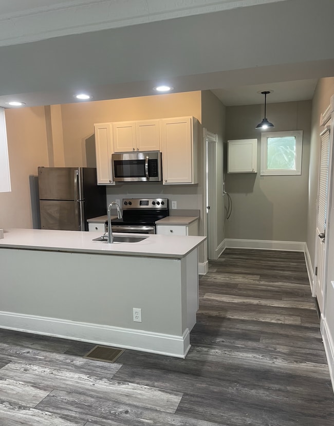 property at 4148 Chambers St