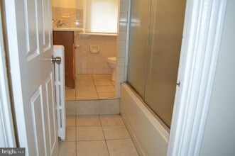 738 Gresham Pl NW in Washington, DC - Building Photo - Building Photo