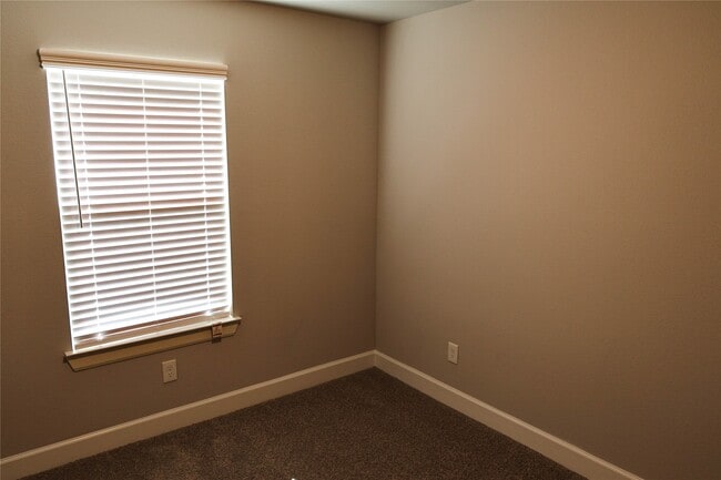 property at 3316 Vine Ter Trce