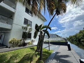 1400 NE 56th St in Fort Lauderdale, FL - Building Photo - Building Photo