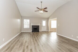 1295 Tiree Dr in Murfreesboro, TN - Building Photo - Building Photo