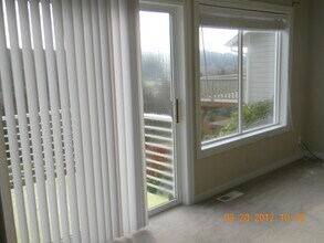 10711 33rd Ave Ct NW in Gig Harbor, WA - Building Photo - Building Photo