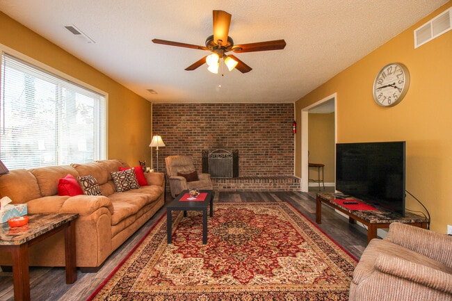 405 Mimosa Ct, Unit 405 Mimosa, Unit 405 Mimosa