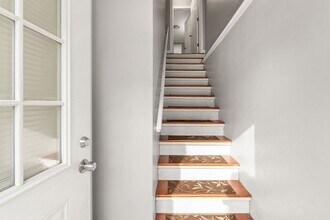 9 Olga Ave in Worcester, MA - Building Photo - Building Photo