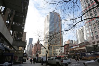 The Veneto in New York, NY - Foto de edificio - Building Photo