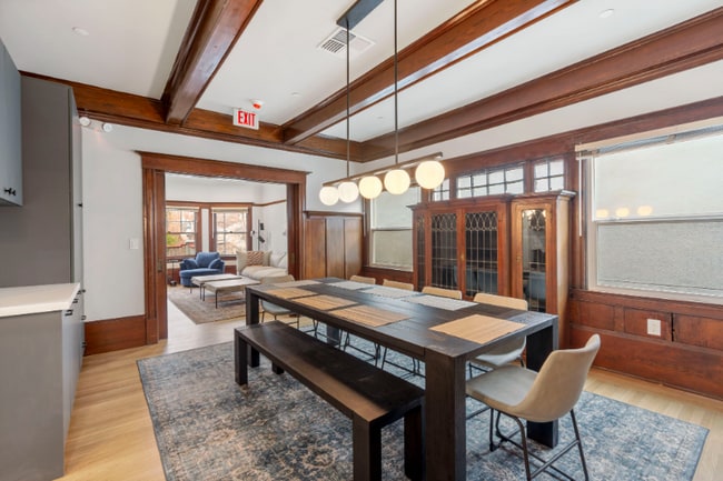 1022 G St in Sacramento, CA - Building Photo - Building Photo