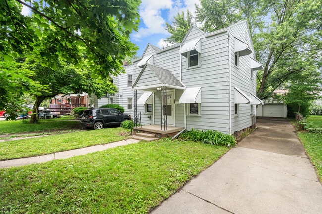 757 Durango Dr in Toledo, OH - Building Photo - Building Photo