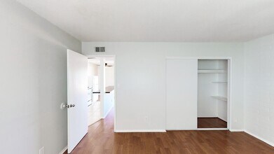 1716 E Ocotillo Rd in Phoenix, AZ - Building Photo - Building Photo