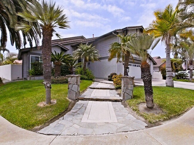 3003 Calle Juarez in San Clemente, CA - Building Photo - Building Photo