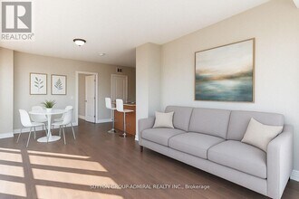 44 Bond St W in Oshawa, ON - Building Photo - Building Photo
