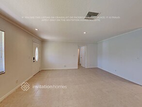 9033 Fashion Pl in Wellington, FL - Building Photo - Building Photo