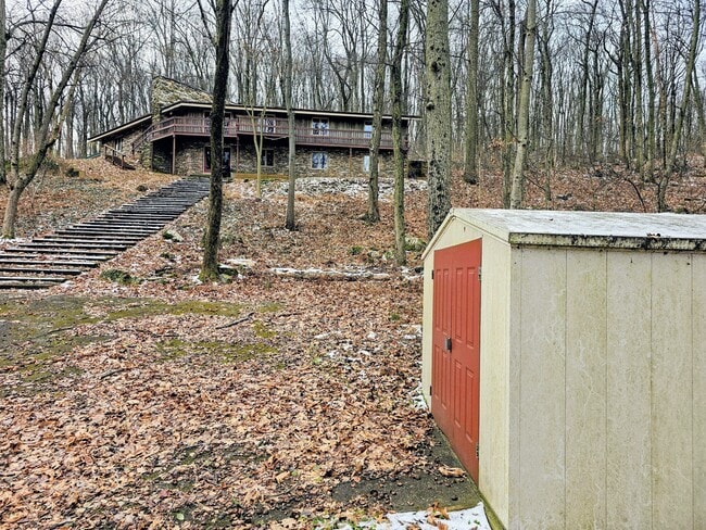 135 Fraelich Rd in Denver, PA - Building Photo - Building Photo