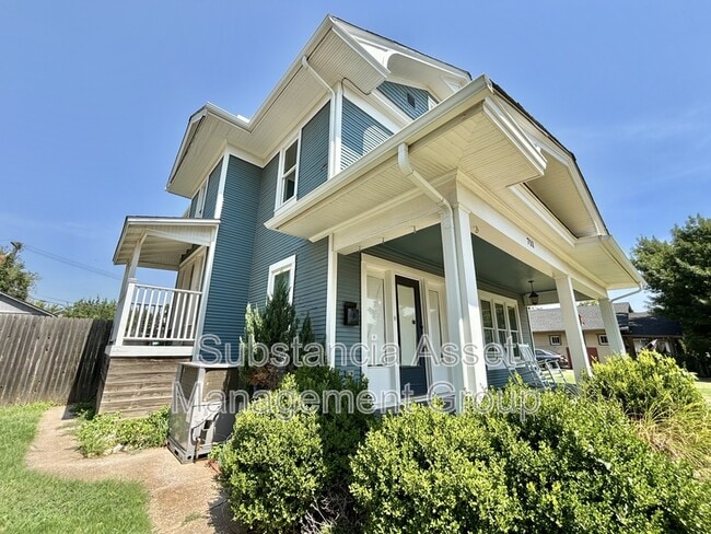 711 NW 26th St in Oklahoma City, OK - Foto de edificio - Building Photo