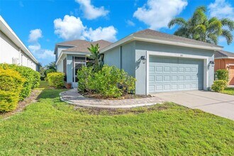 322 Winterside Dr in Apollo Beach, FL - Building Photo - Building Photo